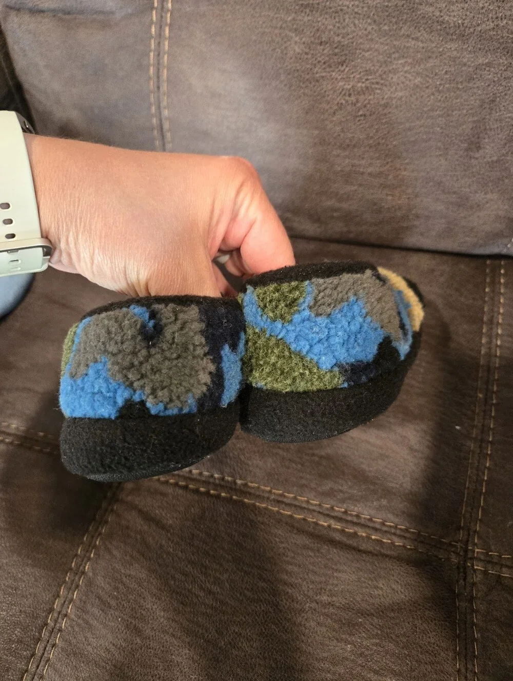 Wonder Nation Cozy Kids Camouflage Slip-On Slippers - Blue/Green/Black